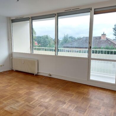 Appartement 3 pièces 973 €