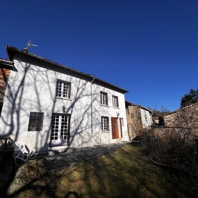 Maison 6 pièces 145000 €