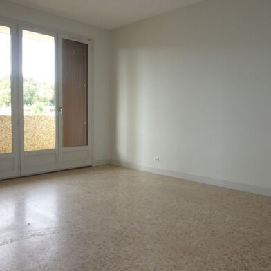 Appartement 1 pièces 520 €