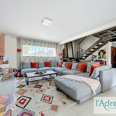 Maison 6 pièces 500000 €