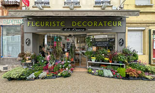 Commerce   m² à vendre à Étrépagny (27150)