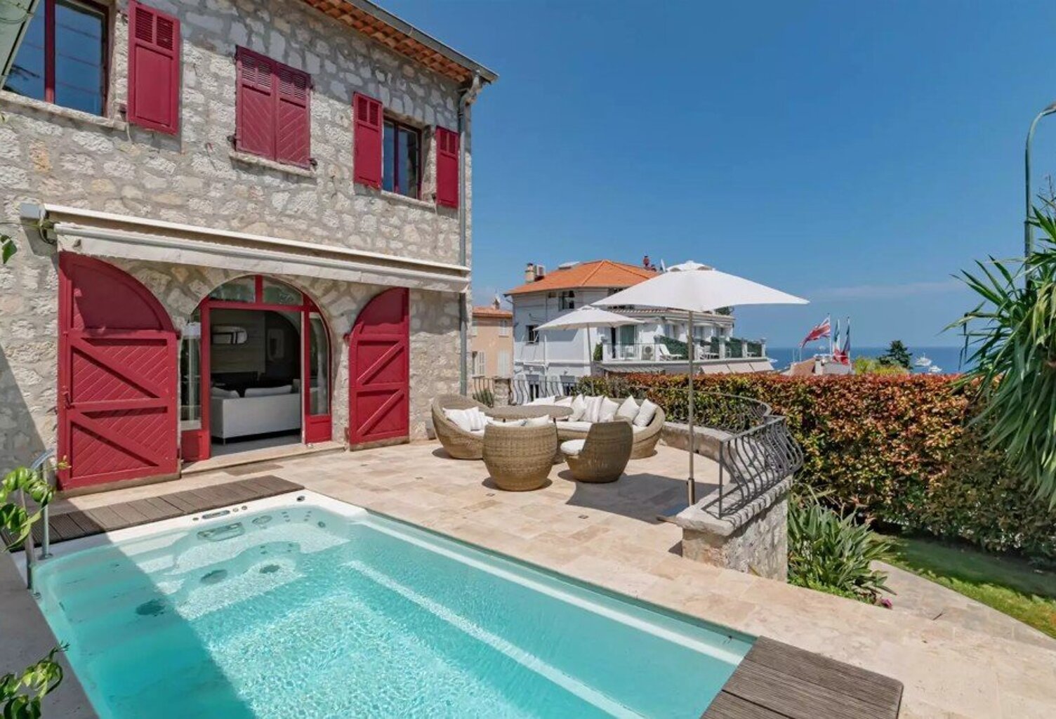 Maison — photo 1