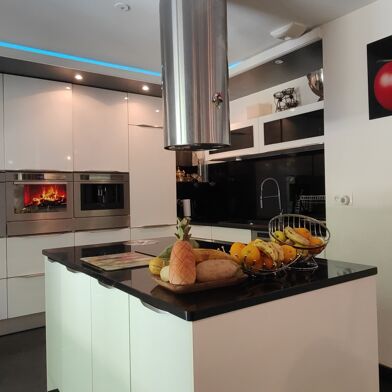 Maison 5 pièces 499000 €