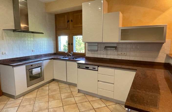 A vendre à Clermont Dessous château médiéval ISMH — photo 3