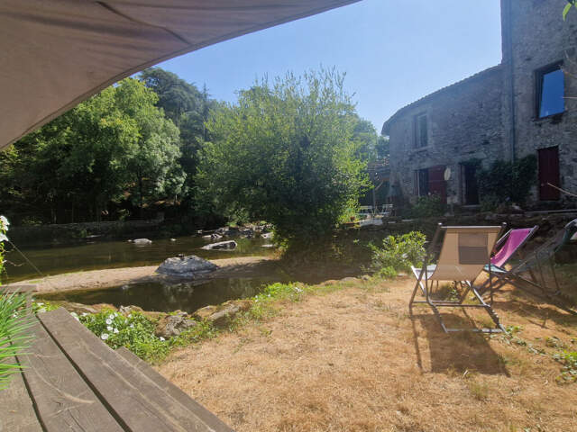 Maison sur la Sèvre et gîte — photo du bien