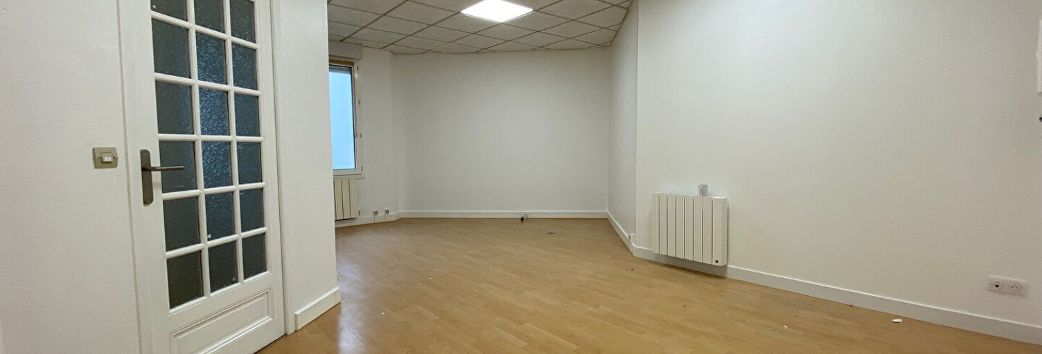 Commerce 5 Pièces 56 m² à louer à Sainte-Adresse (76310)