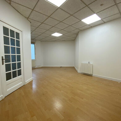 Commerce 5 pièces 1200 €