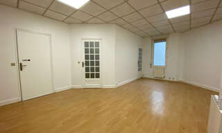 Commerce 5 Pièces 56 m² à louer à Sainte-Adresse (76310)