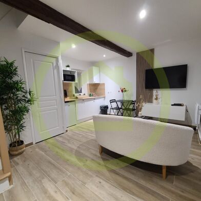 Appartement 2 pièces 920 €