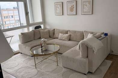 Appartement 2 pièces 576 €
