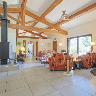 Maison 6 pièces 699000 €