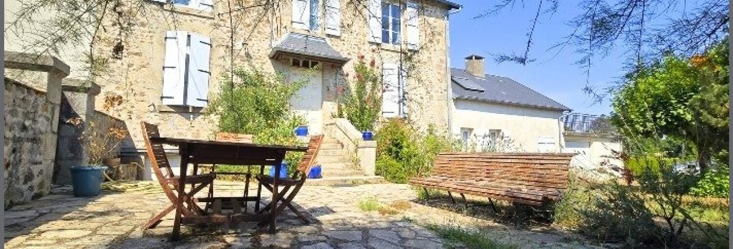 Maison 9 Pièces 189 m² à vendre à Le Grand-Bourg (23240)