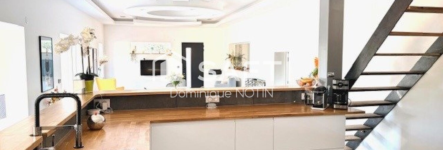 Maison 4 Pièces 177 m² à vendre à Villefranche-sur-Saône (69400)