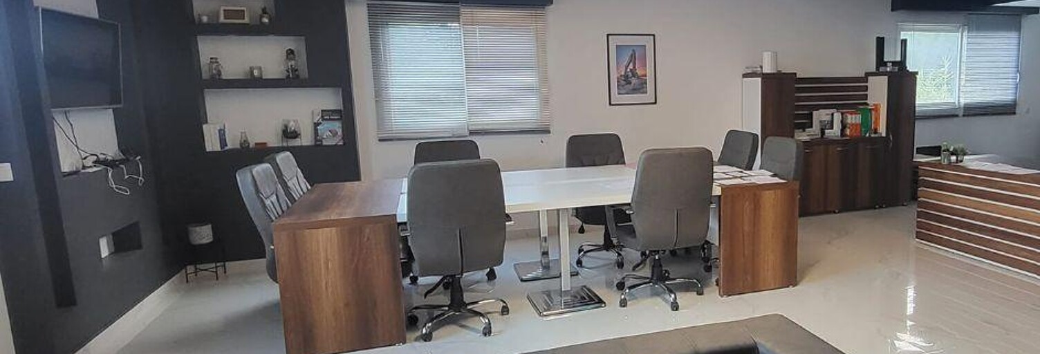 Bureau  78 m² à vendre à Draguignan (83300)