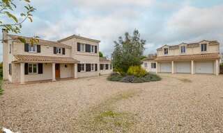 Maison 8 Pièces 200 m² à vendre à Échebrune (17800)