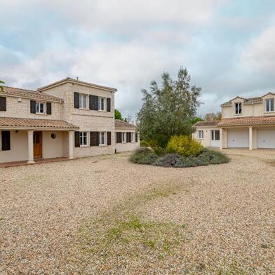 Maison 8 pièces 479900 €