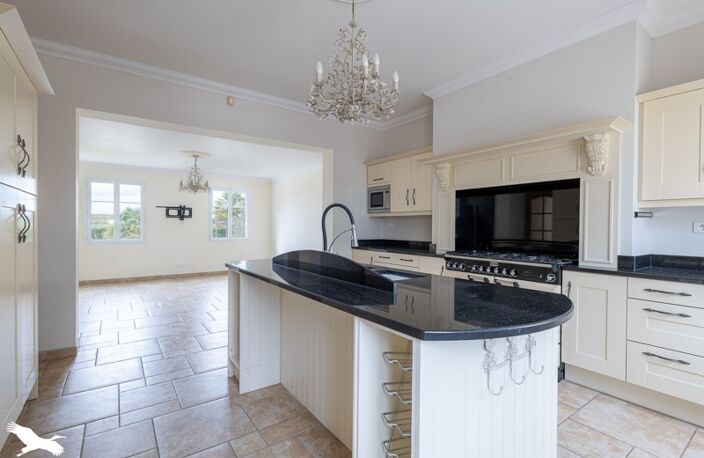 Contemporaine de 8 pièces principales — photo 5