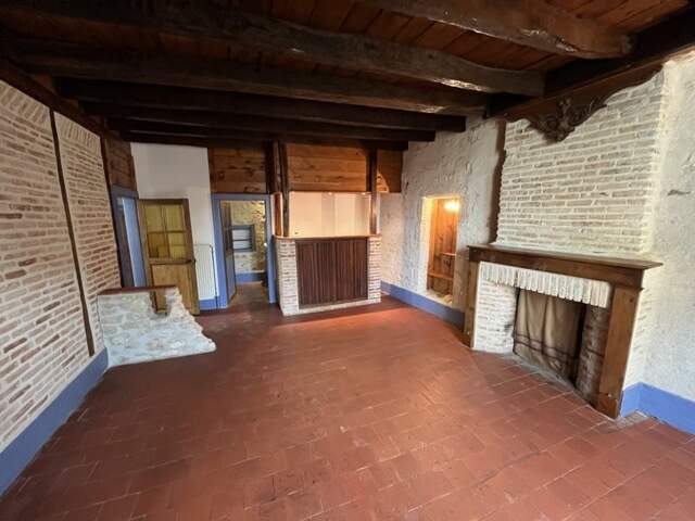 Maison 4 pièces 128 m² à Saint-Marcel — photo du bien
