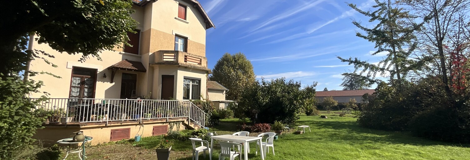 Maison 5 Pièces 164 m² à vendre à Les Abrets en Dauphiné (38490)