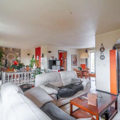 Maison 5 pièces 467250 €