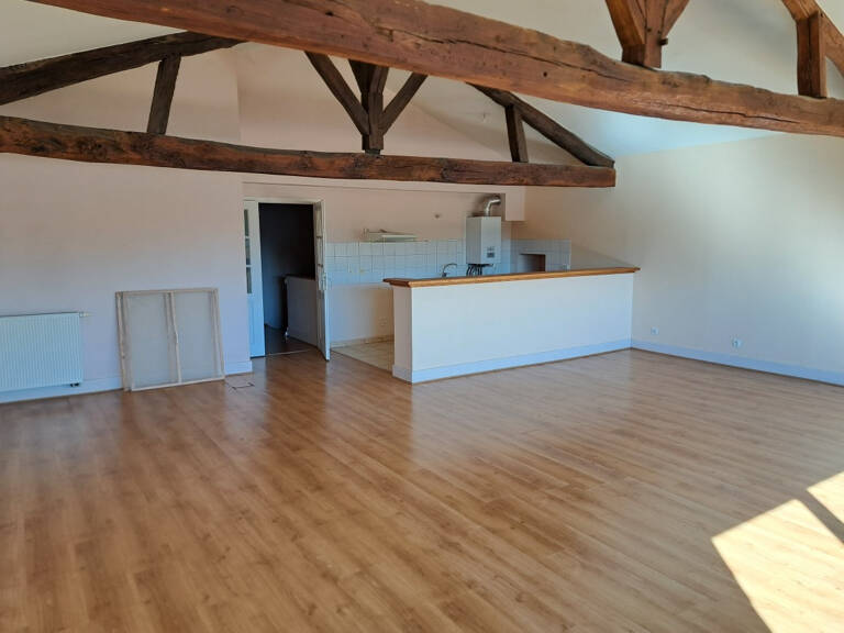APPARTEMENT T4 — photo 1