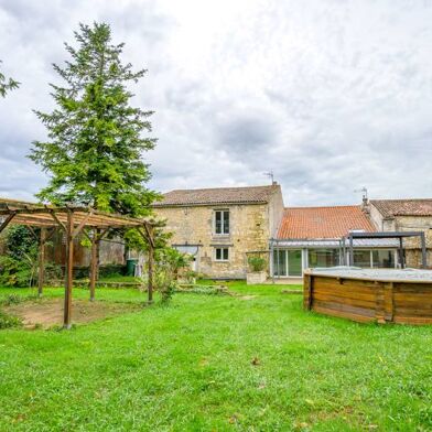 Maison 8 pièces 399087 €