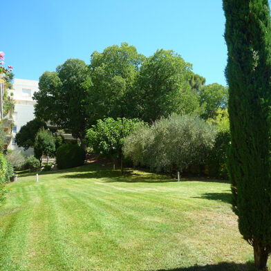 Appartement 5 pièces 630000 €