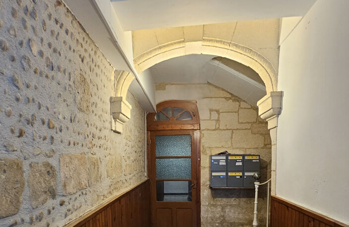 IMMEUBLE DE 5 LOGEMENTS 30800 ST GILLES 330 M2 — photo 3