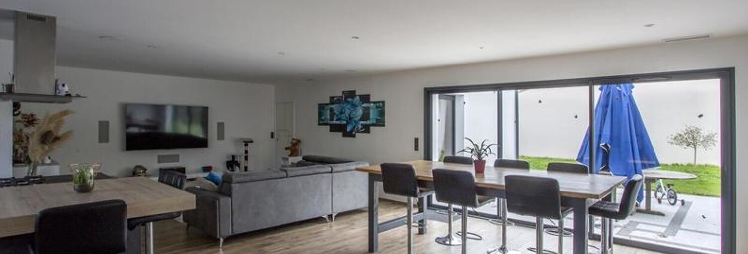 Maison 5 Pièces 122 m² à vendre à Ballon (17290)