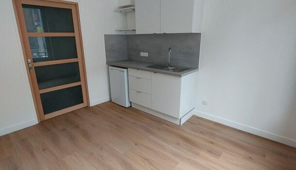 Appartement  à louer Reims 51100