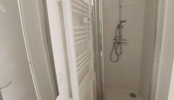 Appartement  à louer Reims 51100