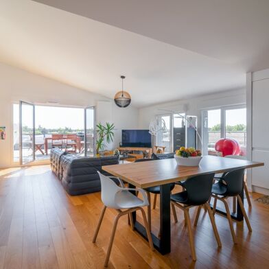 Appartement 4 pièces 385000 €