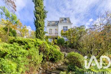 Maison 8 pièces 892000 €