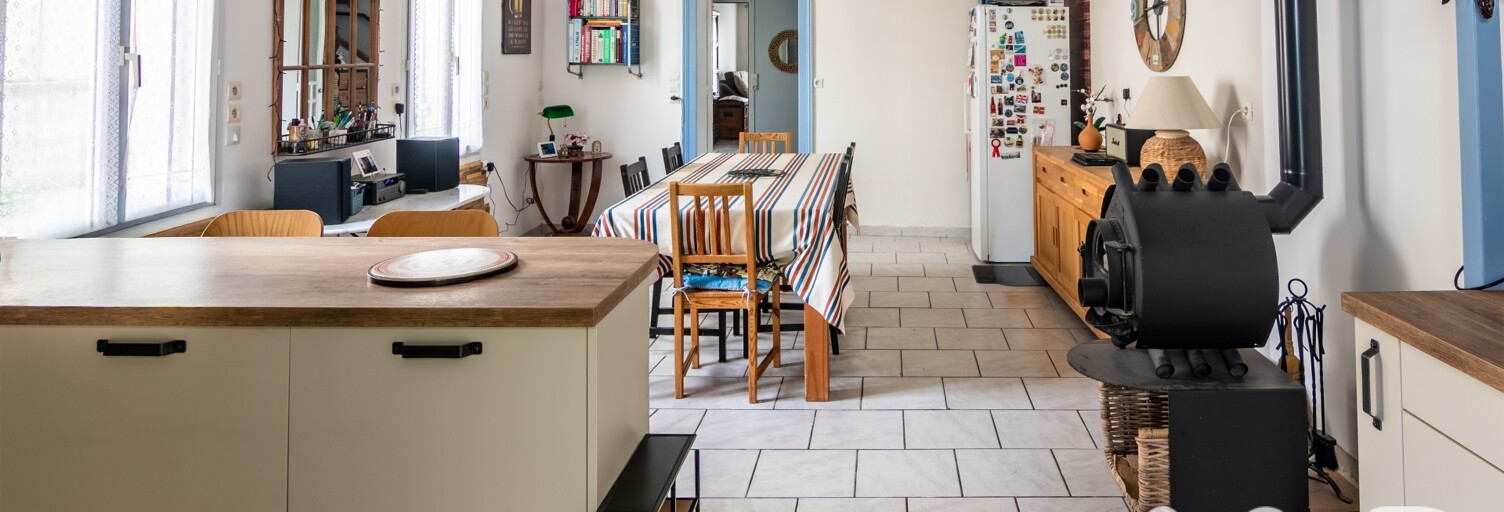 Maison 7 Pièces 140 m² à vendre à Saint-Denis-de-Pile (33910)