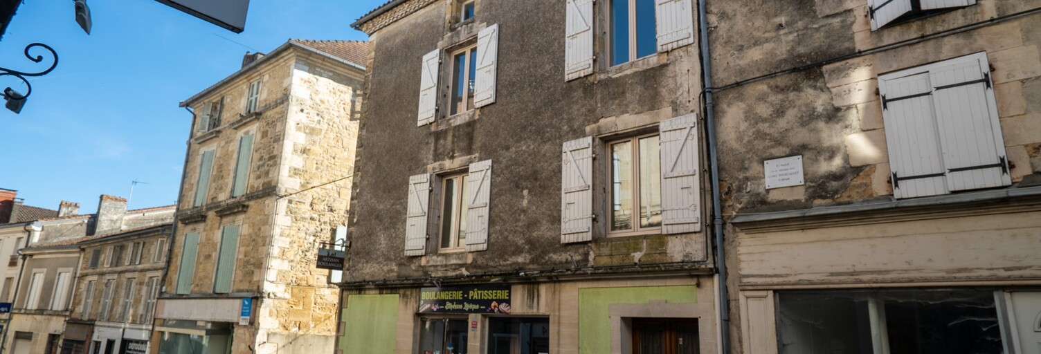 Immeuble  330 m² à vendre à Thiviers (24800)