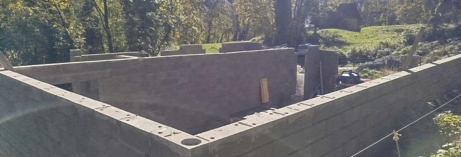 Terrain  1571 m² à vendre à Queige (73720)