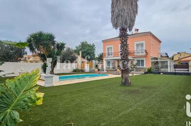 Maison 5 pièces 399000 €