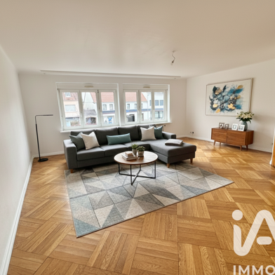 Appartement 8 pièces 220000 €