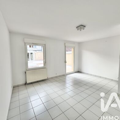 Appartement 4 pièces 160000 €