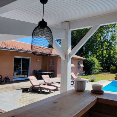 Maison 5 pièces 431700 €