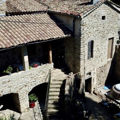 Maison 11 pièces 350000 €