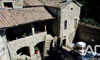 Maison 11 Pièces 150 m² à vendre à Saint-Étienne-de-Fontbellon (07200)