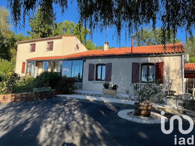 Vente Maison/villa 7 pièces - Photo 2