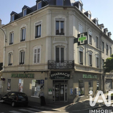 Appartement 4 pièces 910 €