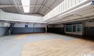 Commerce  410 m² à louer à Saint-Hilaire-de-Brethmas (30560)