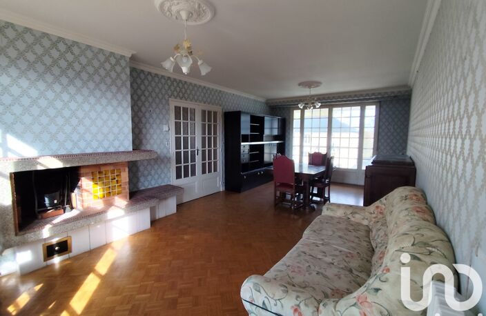Vente Maison/villa 6 pièces — photo 2