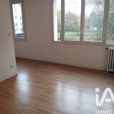 Appartement 4 pièces 99900 €