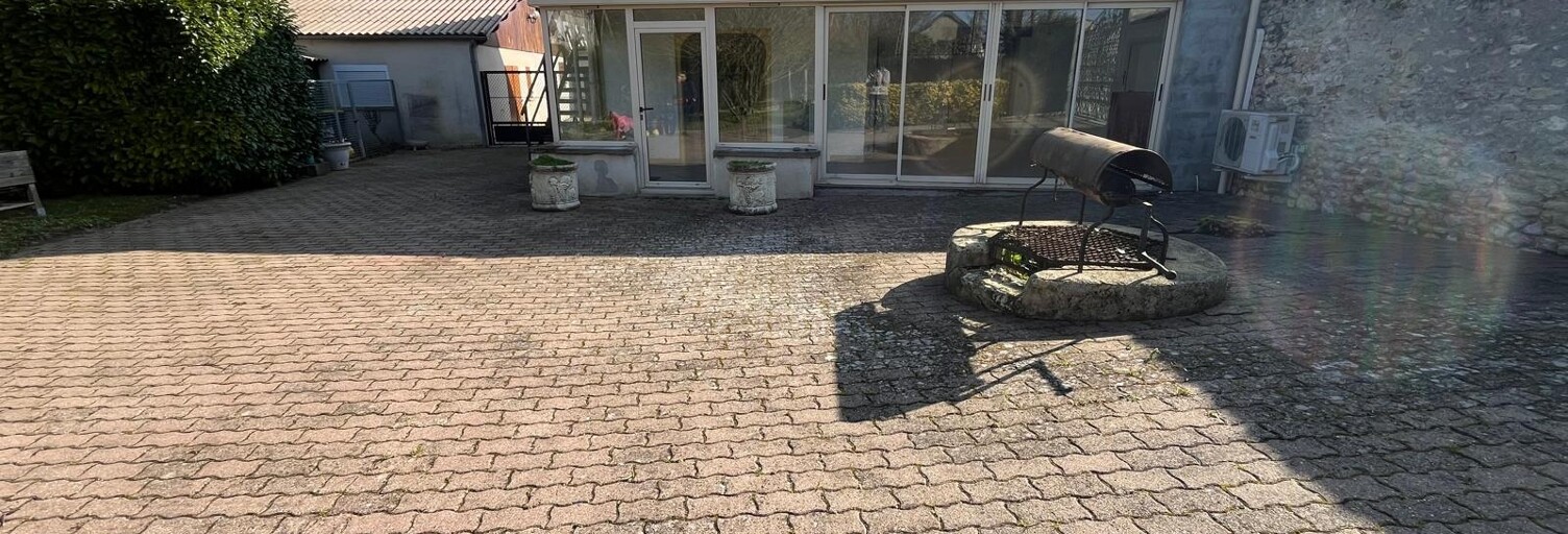 Maison 10 Pièces 226 m² à vendre à Puiseaux (45390)