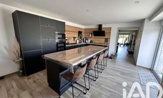 Maison 8 Pièces 200 m² à vendre à La Vendelée (50200)