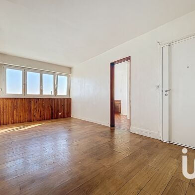 Appartement 4 pièces 226000 €